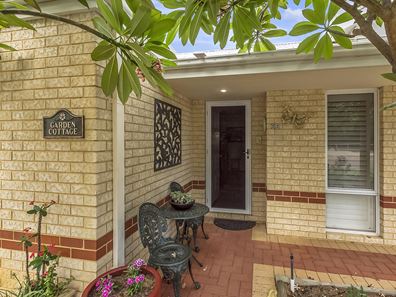 30 Abingdon Crescent, Wellard WA 6170