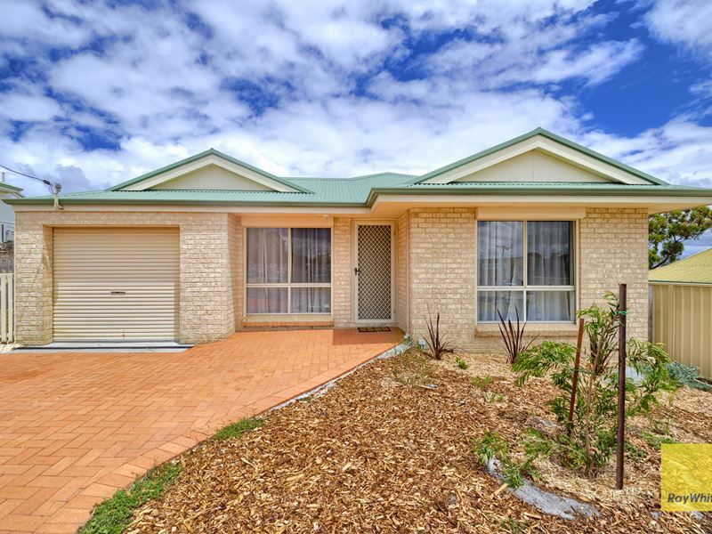 7 Douglas Street, Centennial Park WA 6330