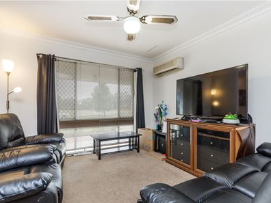 3 Sinclair Street, Armadale WA 6112
