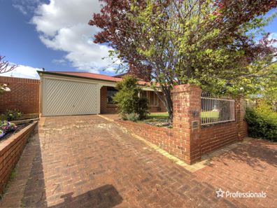 73 Giralia Parkway, Ballajura WA 6066