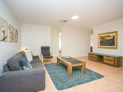 4 Cassia Way, Morley WA 6062