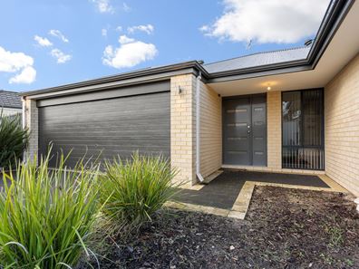 7 Appleton Road, Piara Waters WA 6112