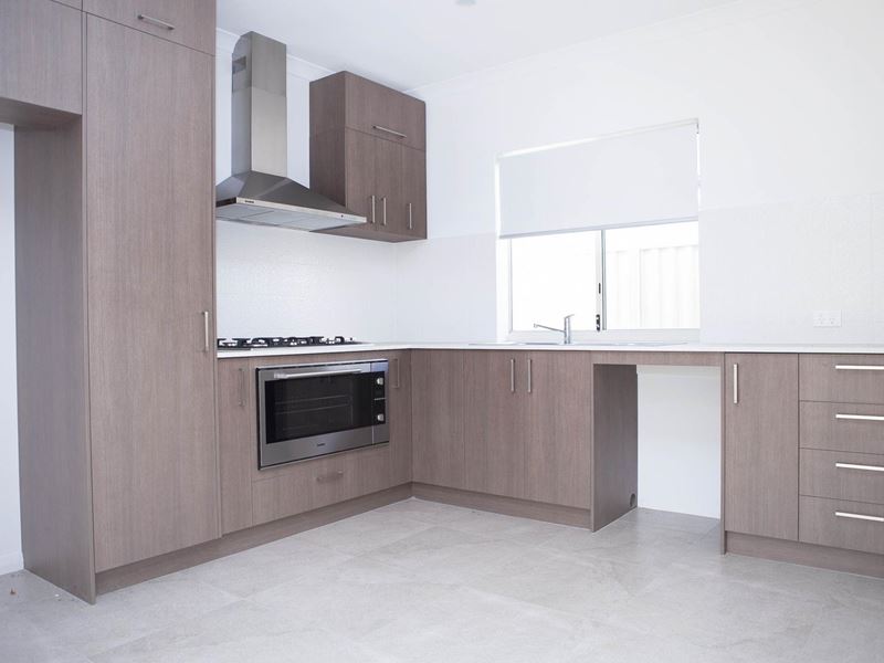 4/4 Marriot Street, Cannington