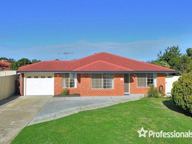 17 Axewood Place, Beechboro WA 6063