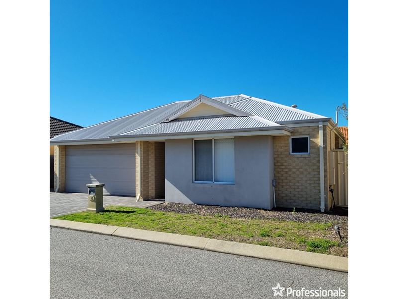 8/11 Hazlett Way, Canning Vale