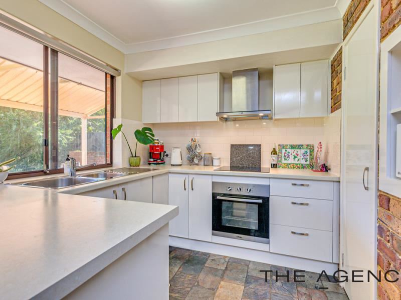 29 Chivalry Way, Thornlie