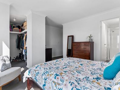 56 Strinesdale Boulevard, Aveley WA 6069