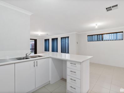 22 Shorthorn Circuit, Byford WA 6122