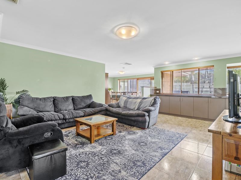 39 Merrifield Circle, Leeming