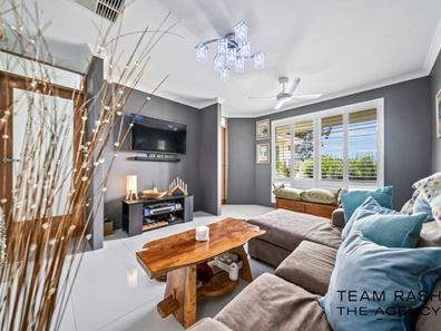 21 Dagostino Road, Byford WA 6122