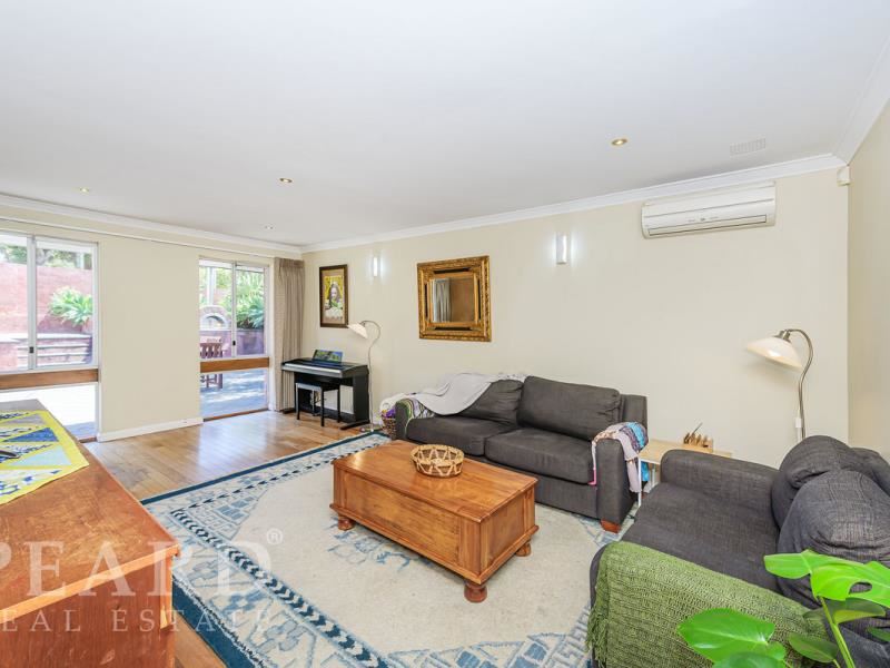 40 Blackall Drive, Greenwood WA 6024
