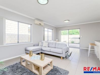 11b Crawford Street, Cannington WA 6107