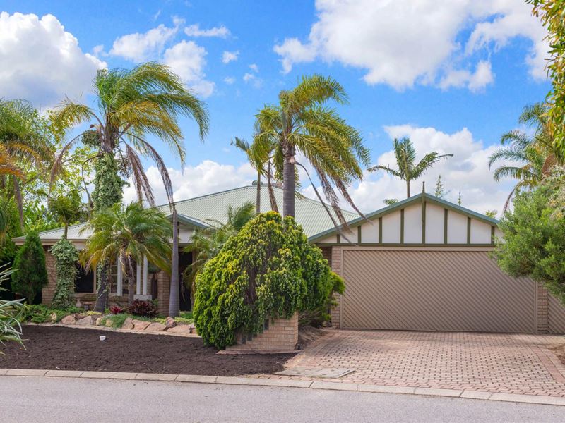 16 Bodella Gardens, Atwell