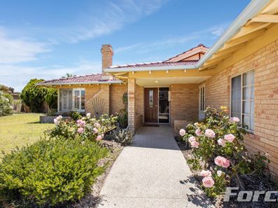 42 Albacore Drive, Sorrento WA 6020