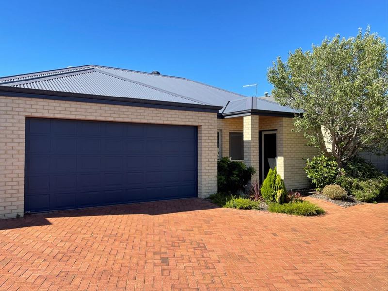 2/26 Earlsferry Green, Kinross WA 6028