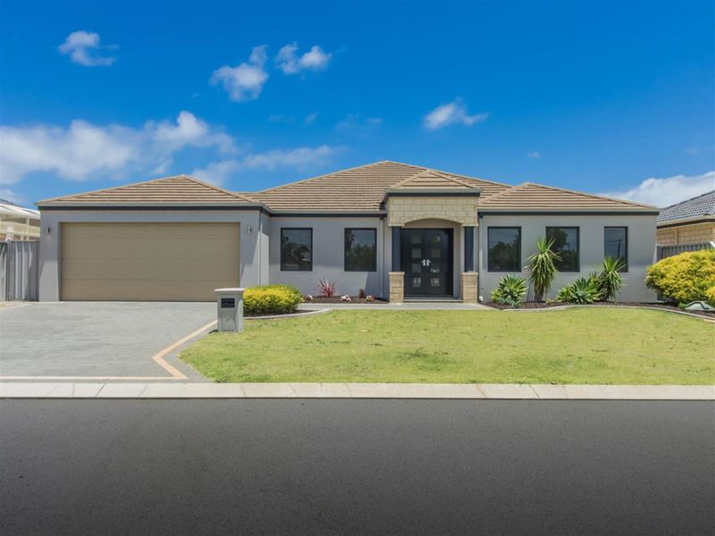 9 Rothbury Parade, Rockingham