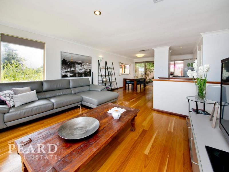 2/68 Gildercliffe Street, Scarborough