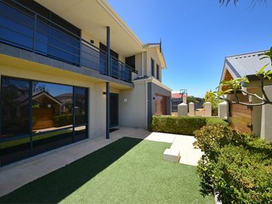 16 Bantry Bend, Mindarie WA 6030