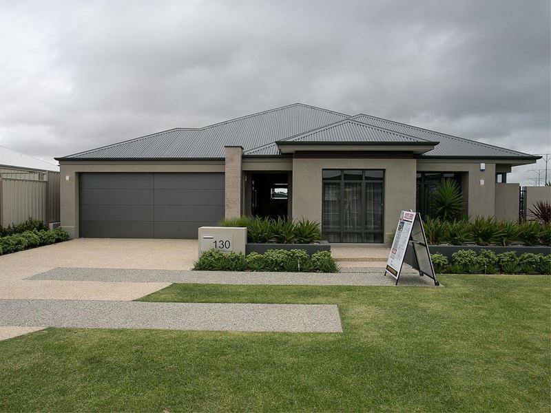 130 Grand Entrance, Australind