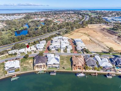 52 Leisure Way, Halls Head WA 6210