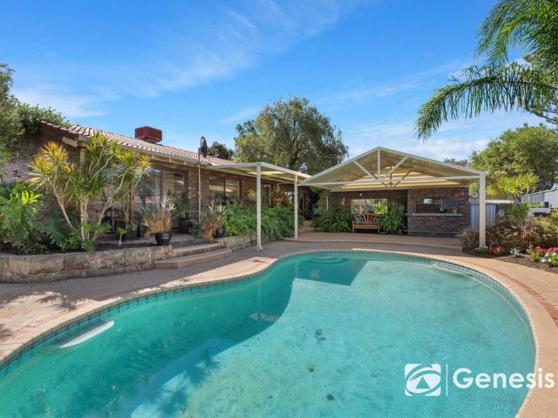 19 Clifftop Court, Edgewater