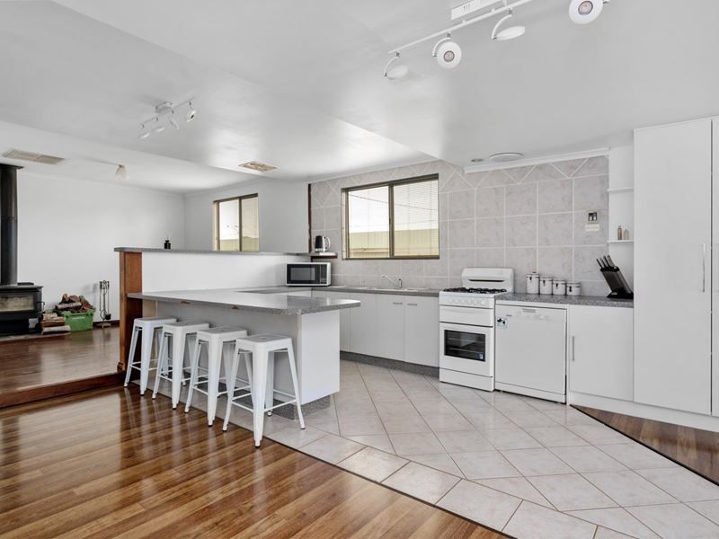124 Davis Street, Victory Heights