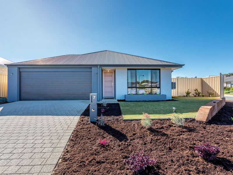 7 Boorn Green, Byford