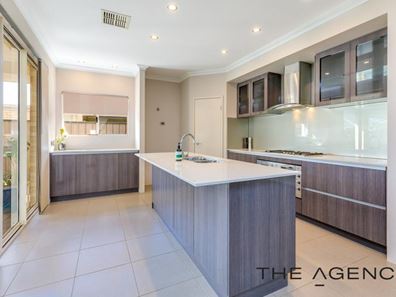 13 Cardacut Way, Southern River WA 6110