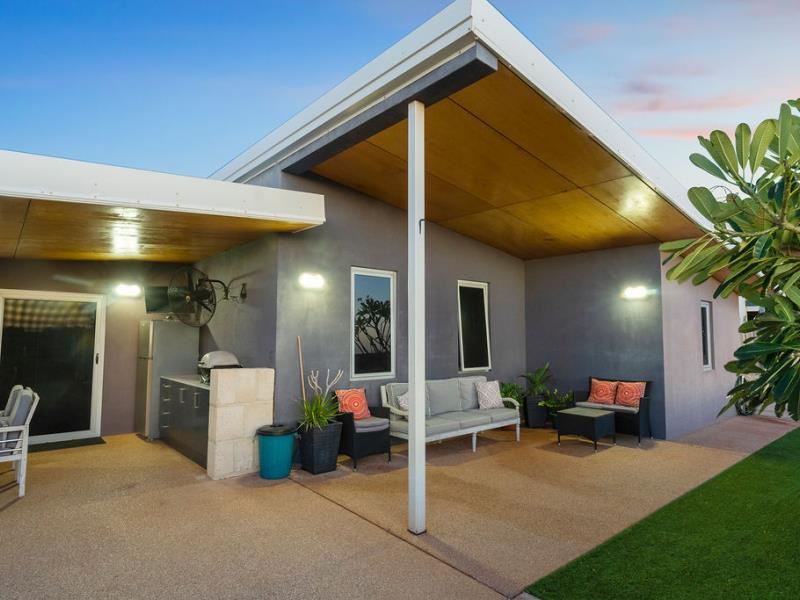 15 Griffin Way, Exmouth