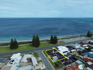 386 Safety Bay Road, Safety Bay WA 6169