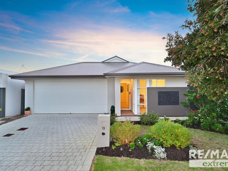 13 Mountain Street, Banksia Grove