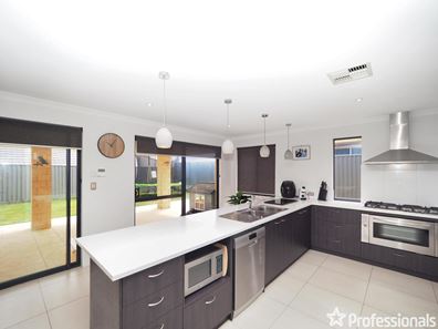 51 Myrlea Trail, Alkimos WA 6038