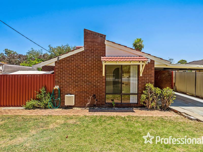 18 Barlow Way, Balga WA 6061