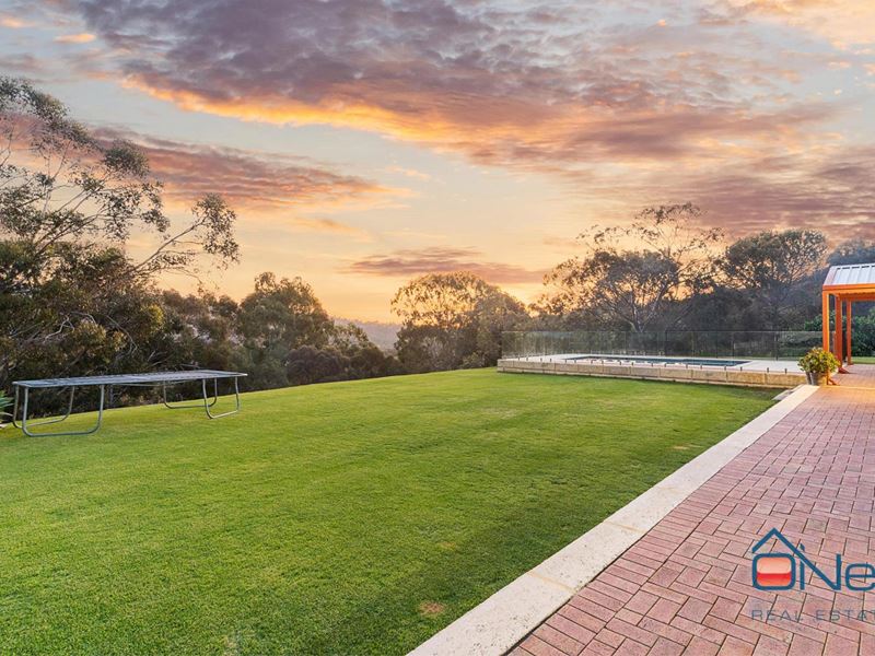 9 Knuckey Drive, Roleystone
