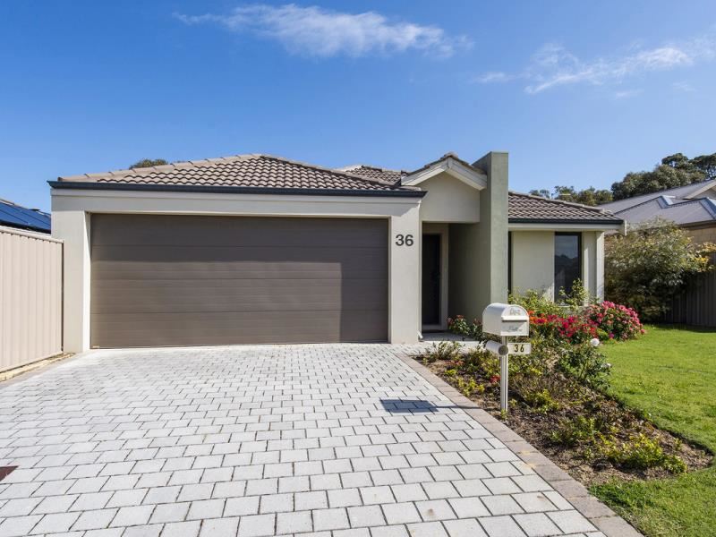 36 Willow Brook View, Meadow Springs