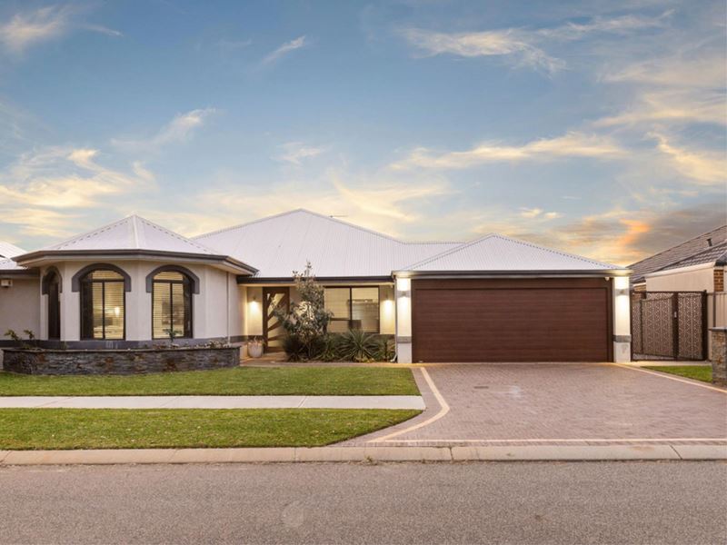 15 Dortmund Gardens, Piara Waters