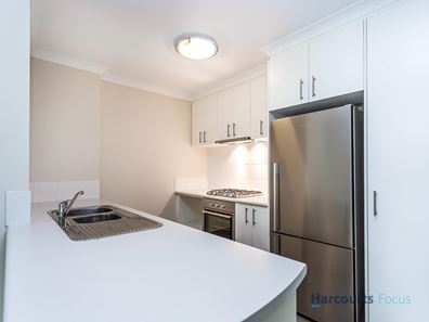 7/34 Malata Crescent, Success WA 6164