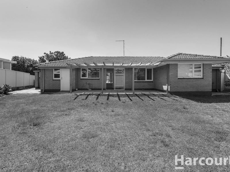 36 Tallas Road, Silver Sands