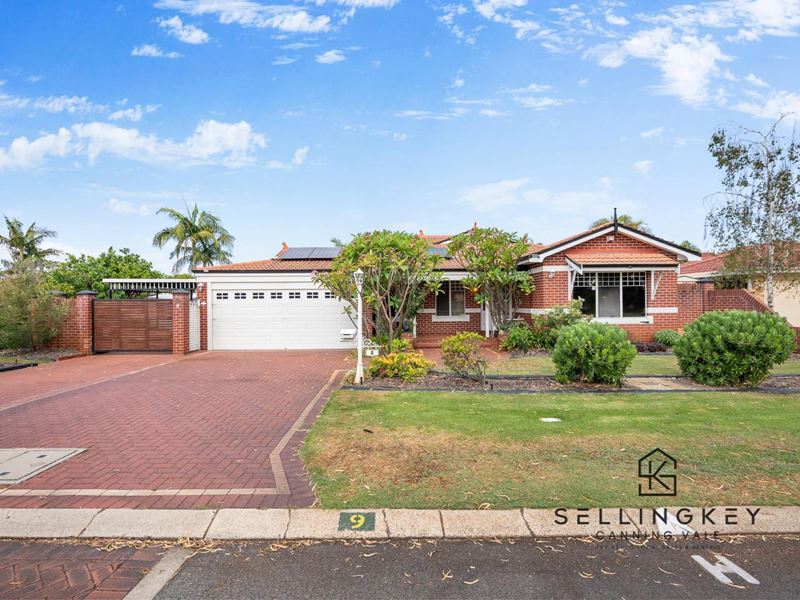 9 Akania Way, Canning Vale