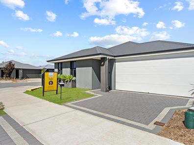 131 Butterleaf Road, Baldivis WA 6171