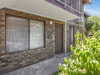 4/16 Gwenyfred Road, Kensington WA 6151