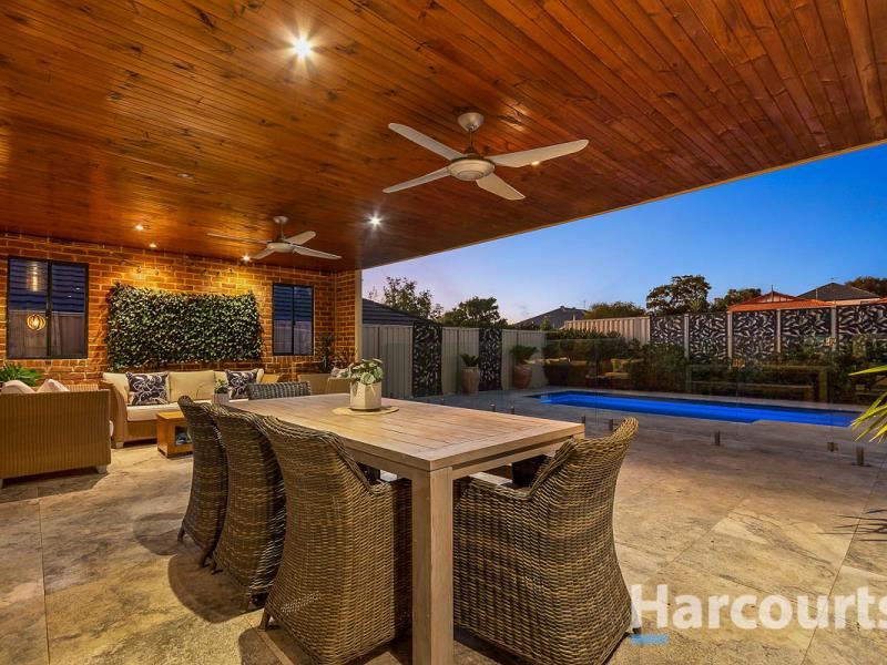 29 Newgain Crescent, Carramar