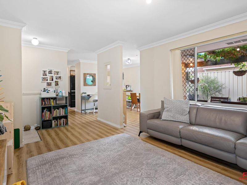 4/12 Hubert Road, Maylands WA 6051