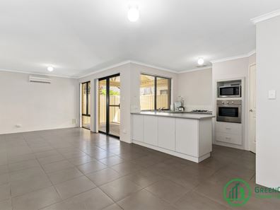 6/19 Milano Loop, Seville Grove WA 6112