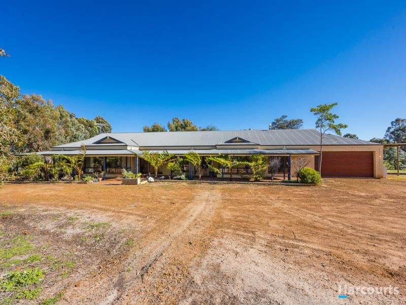 195 Santa Gertrudis Dr, Lower Chittering WA 6084