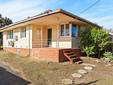 24 Casuarina Road, Maida Vale WA 6057