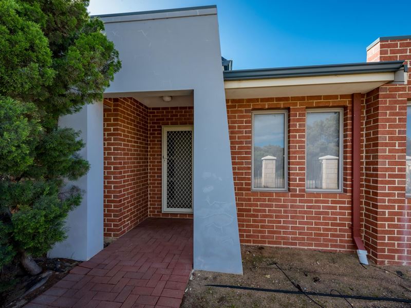 71 Damia Circle, Port Denison
