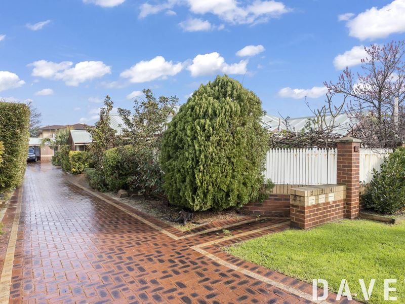 2/73 Colin Road, Scarborough