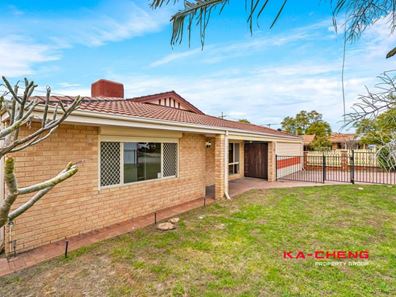 4 Bridges Rise, Kiara WA 6054