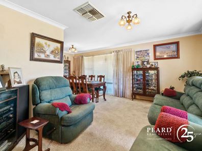 1 Bayley Close, Gosnells WA 6110